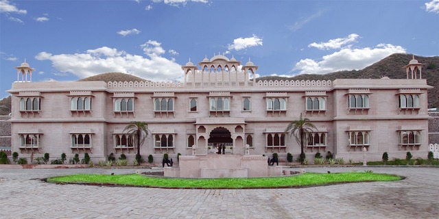Bhawar Singh Palace Hotel Pushkar